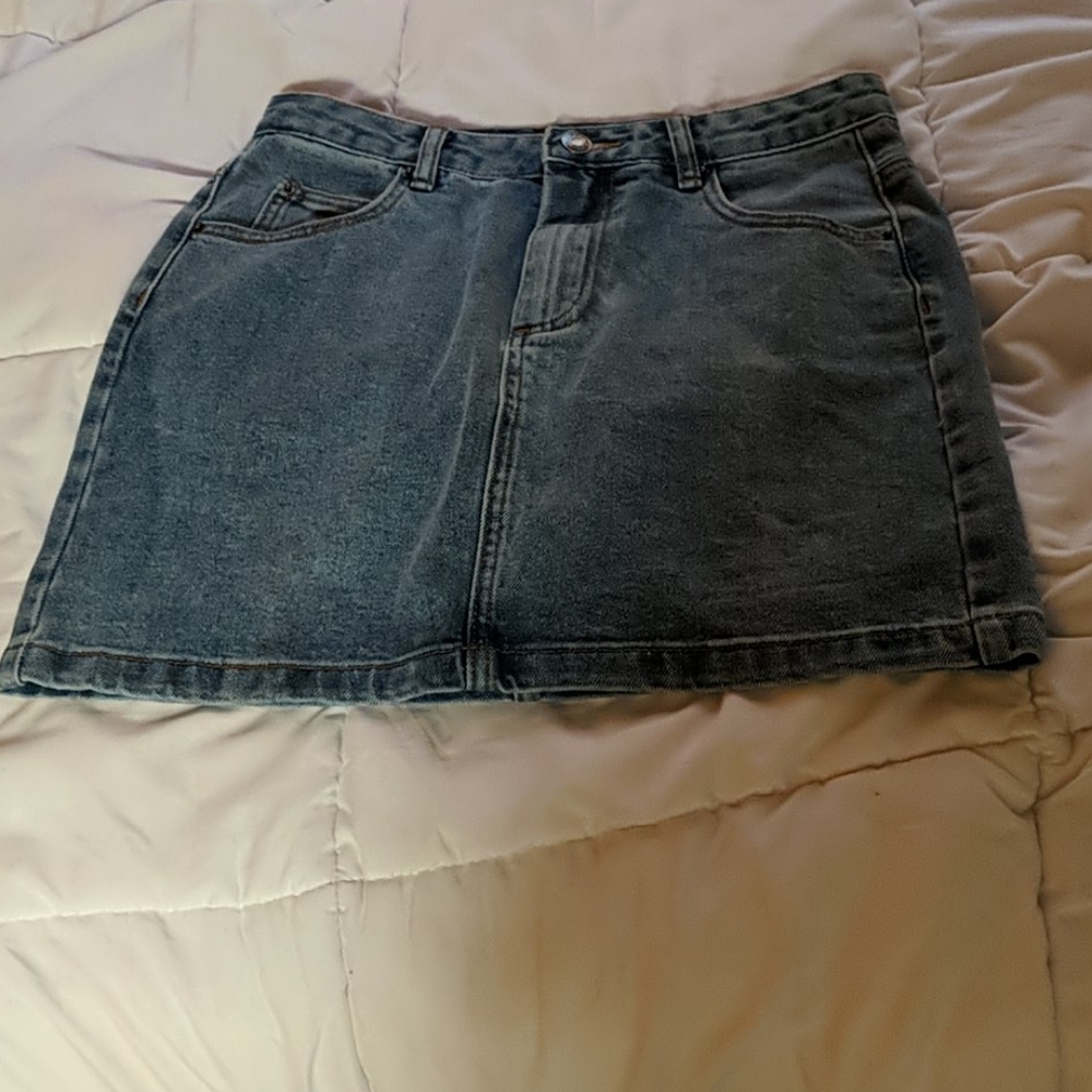 Denim skirt